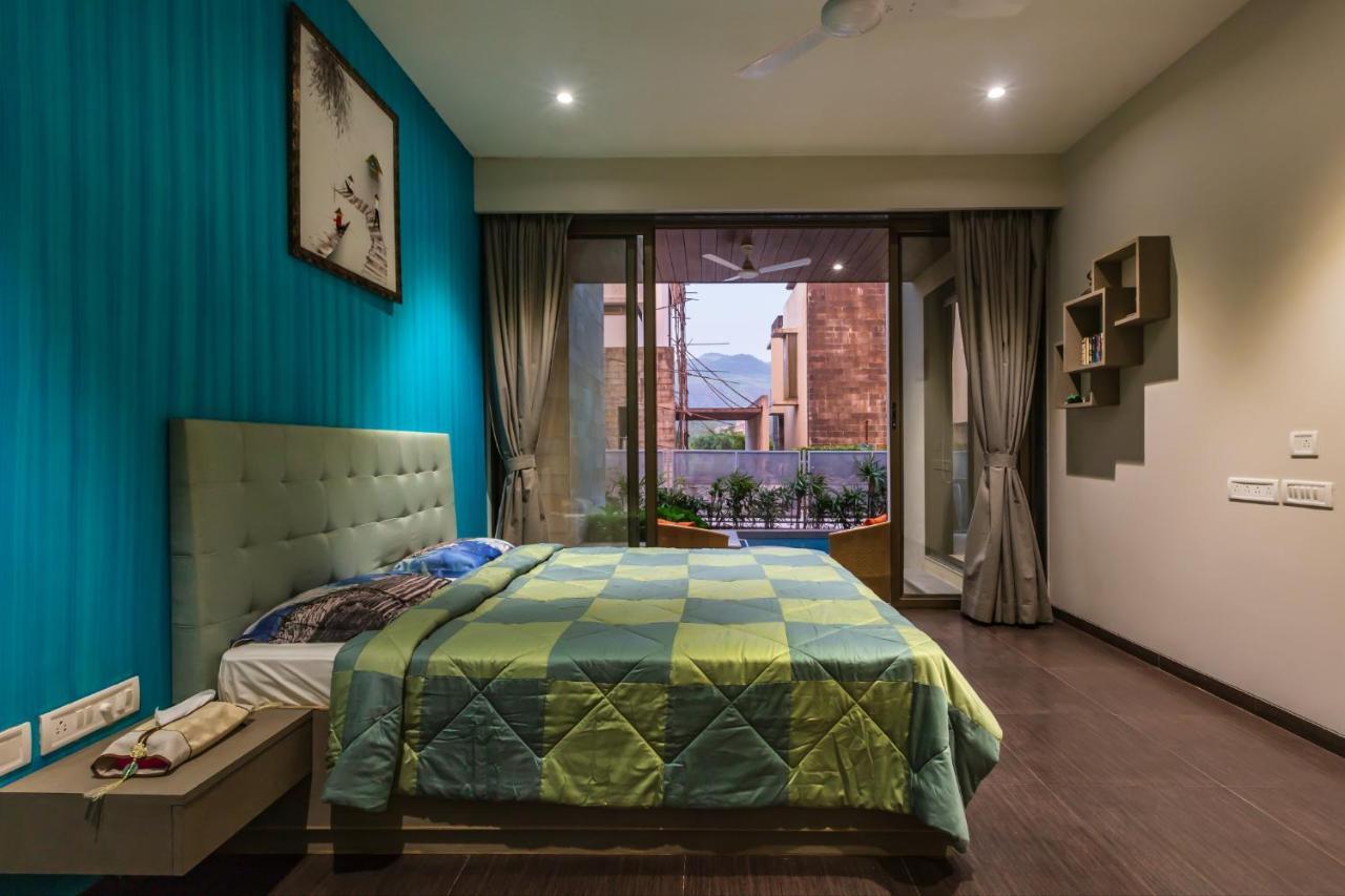 Saffronstays Aspen, Lonavala - Luxury Pool Villa With Games And Tv Room Near Bhushi Dam Extérieur photo